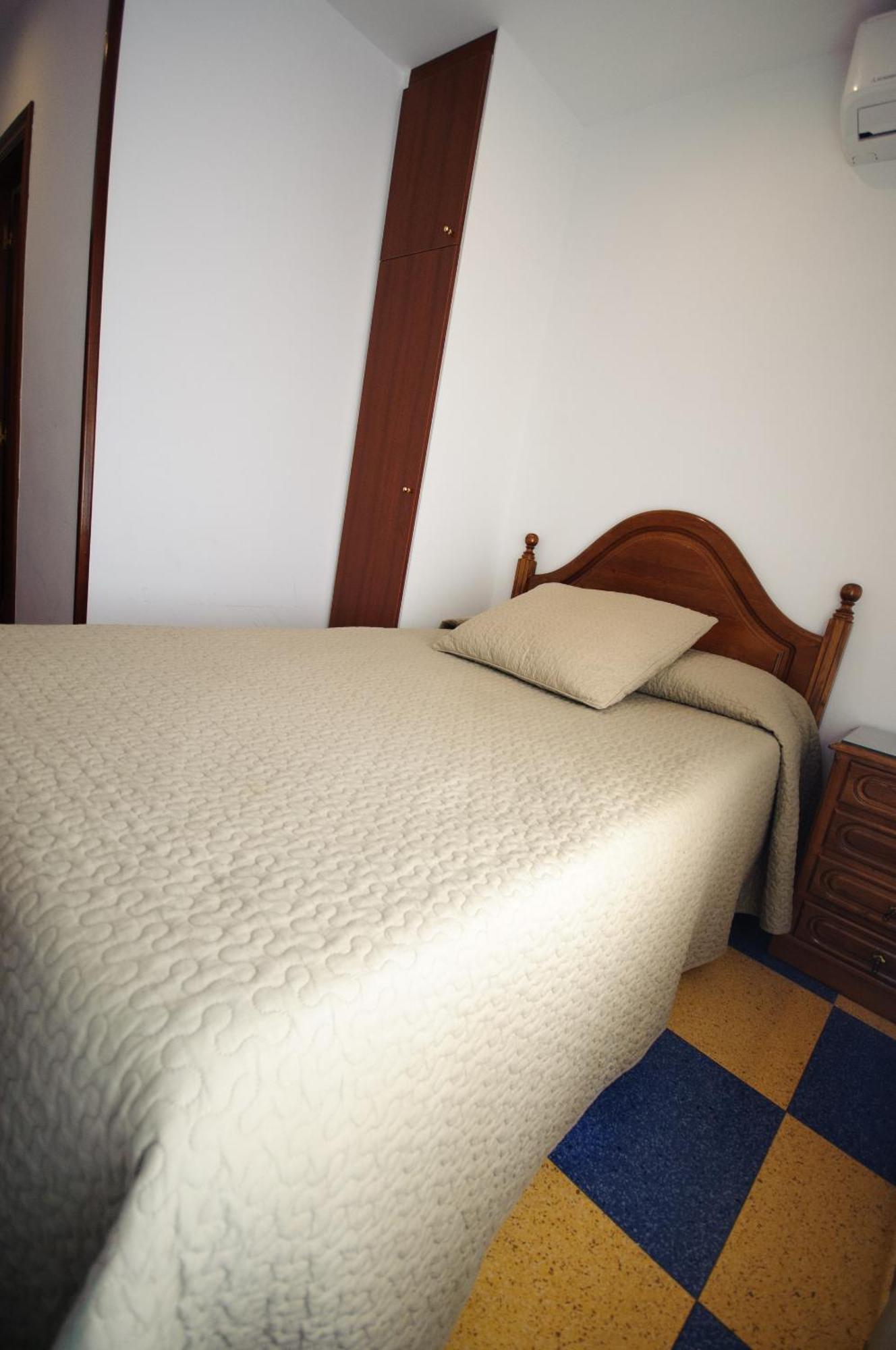 Hostal Restaurante La Trucha Benavente Quarto foto